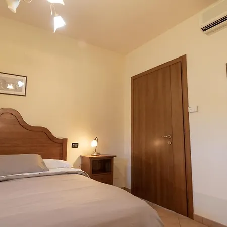 公寓 Residenza Il Falchetto *