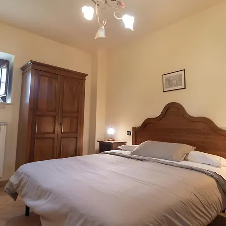 公寓 Residenza Il Falchetto *